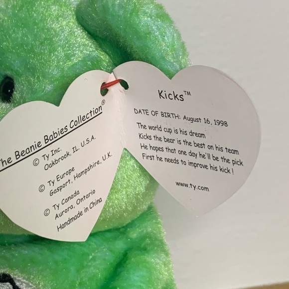 RARE!!! Ty Beanie Baby - 1998 Kicks - The Soccer Bear - with Tag Errors 98/99 - Picture 7 of 7